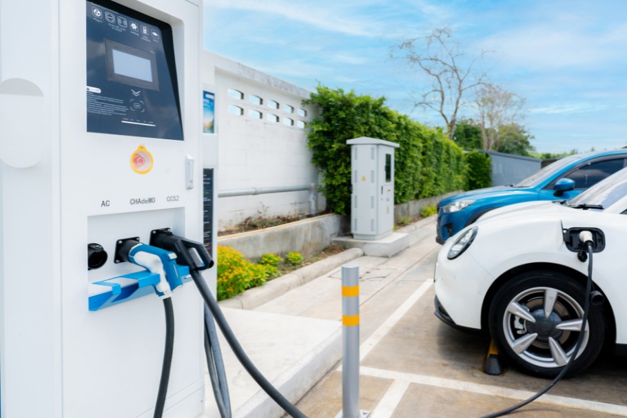 charging station for Electric vehicles in Singapore